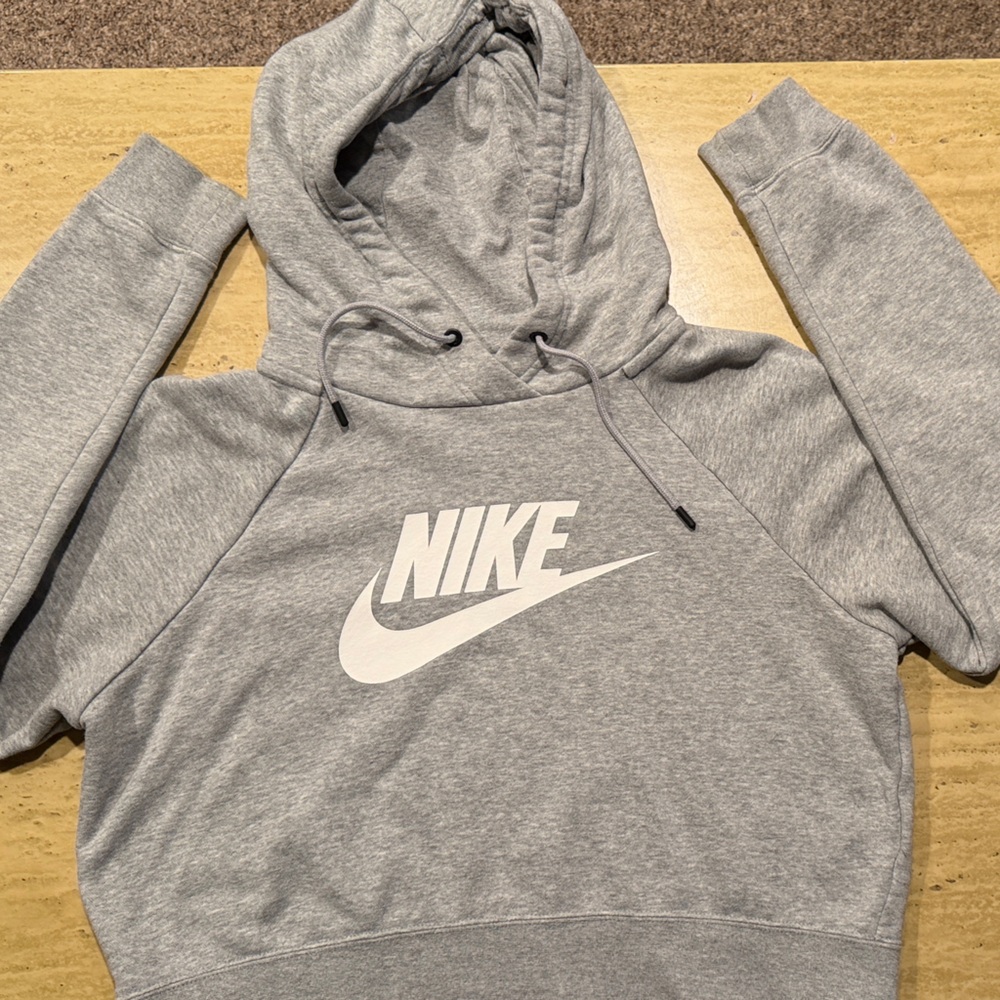 Nike Gray Heather Cropped Pullover Hoodie with White Swoosh